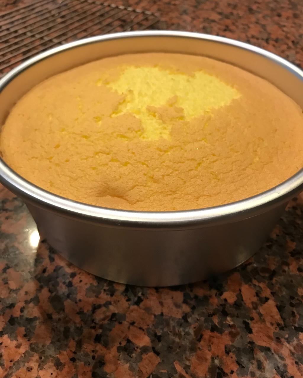 烤箱做蛋糕（戚风蛋糕的做法）