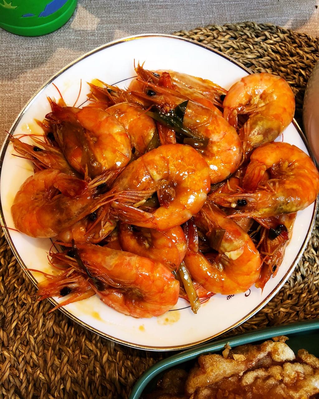 艾琳妈咪666做的油焖大虾