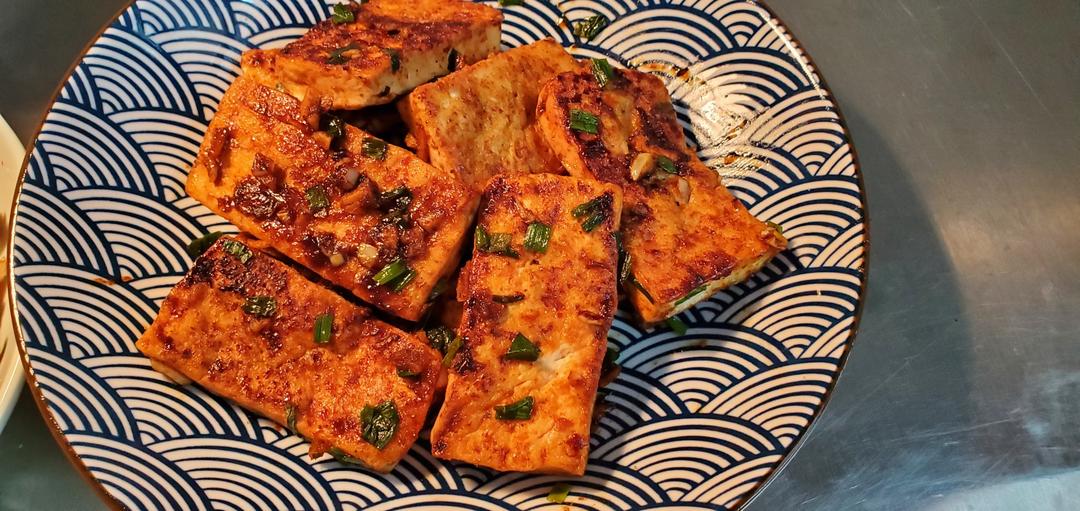 平底锅版铁板脆皮豆腐，赛过路边摊