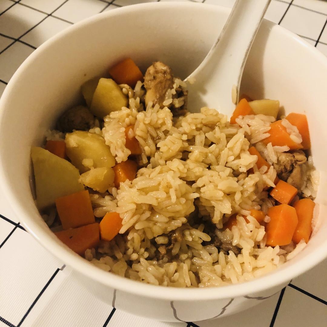 土豆胡萝卜炖鸡块