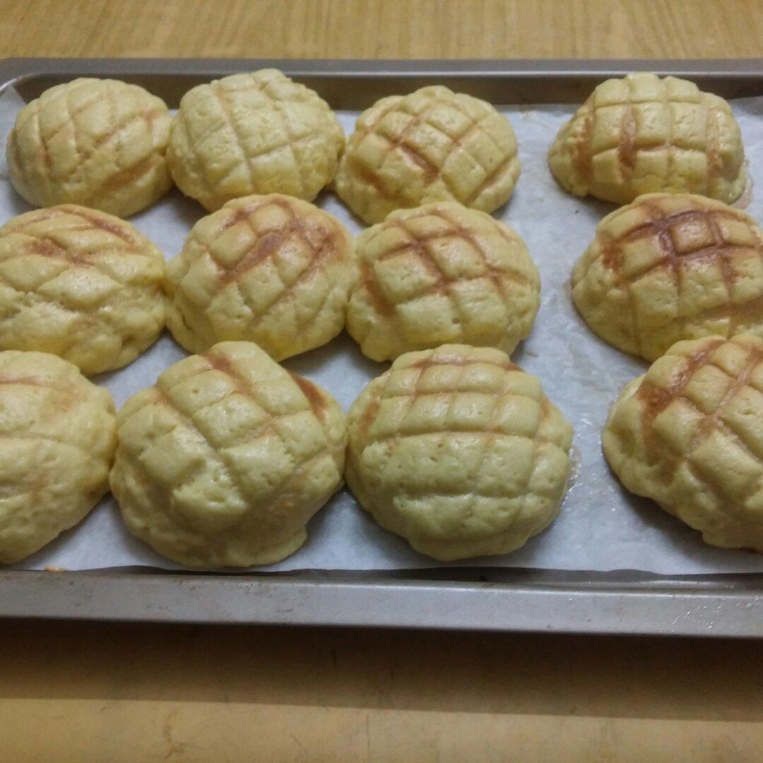 菠萝包