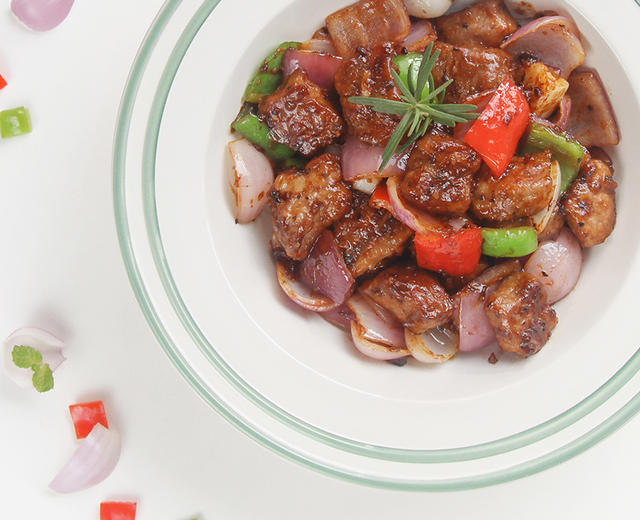 【食材包操作说明】黑椒汁西冷牛肉粒的做法