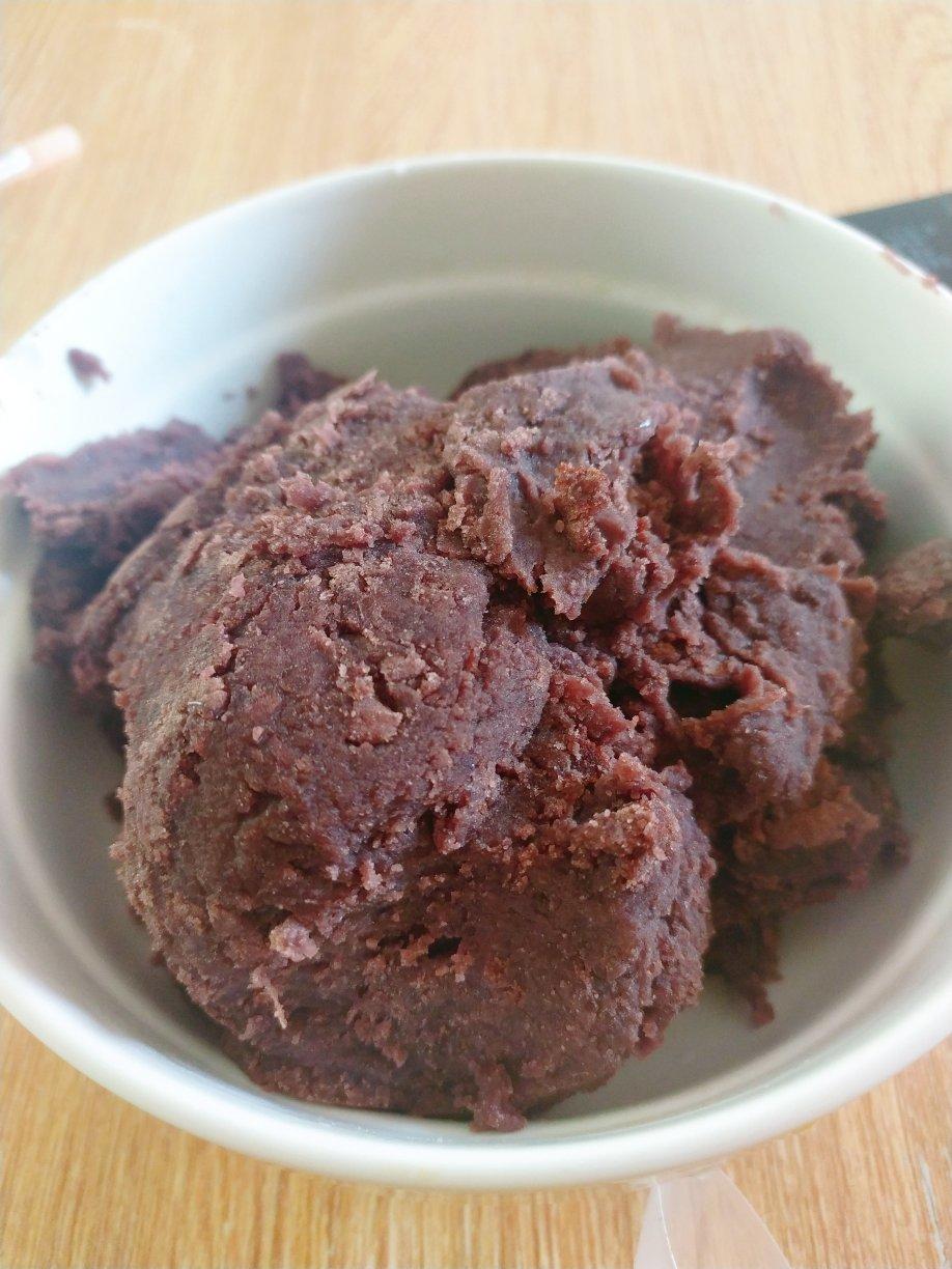 佳佳上厨房做的豆沙馅