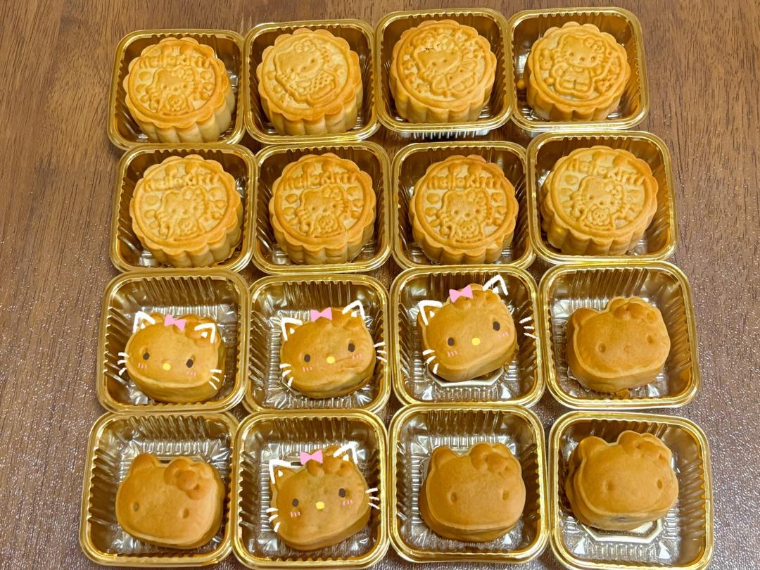 广式月饼—蛋黄莲蓉月饼