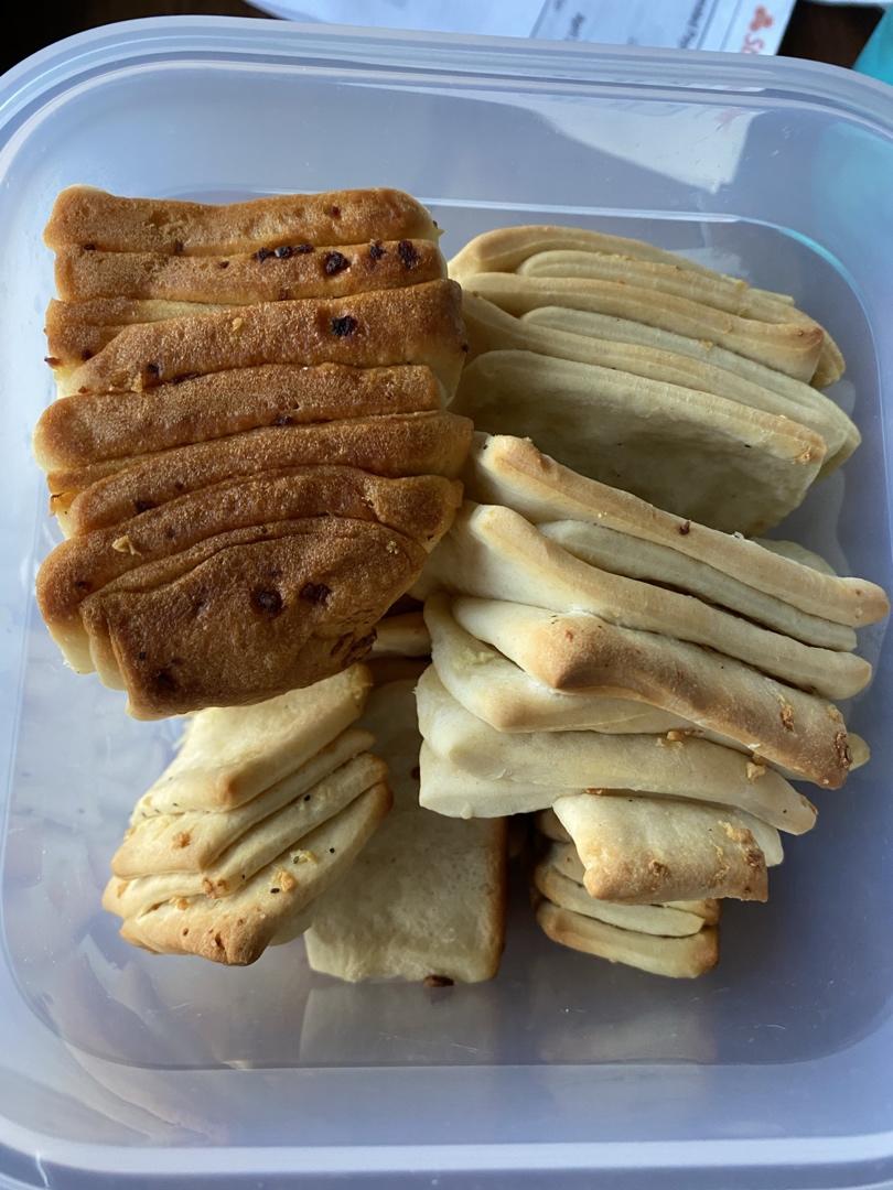 橄榄油蒜香手撕包