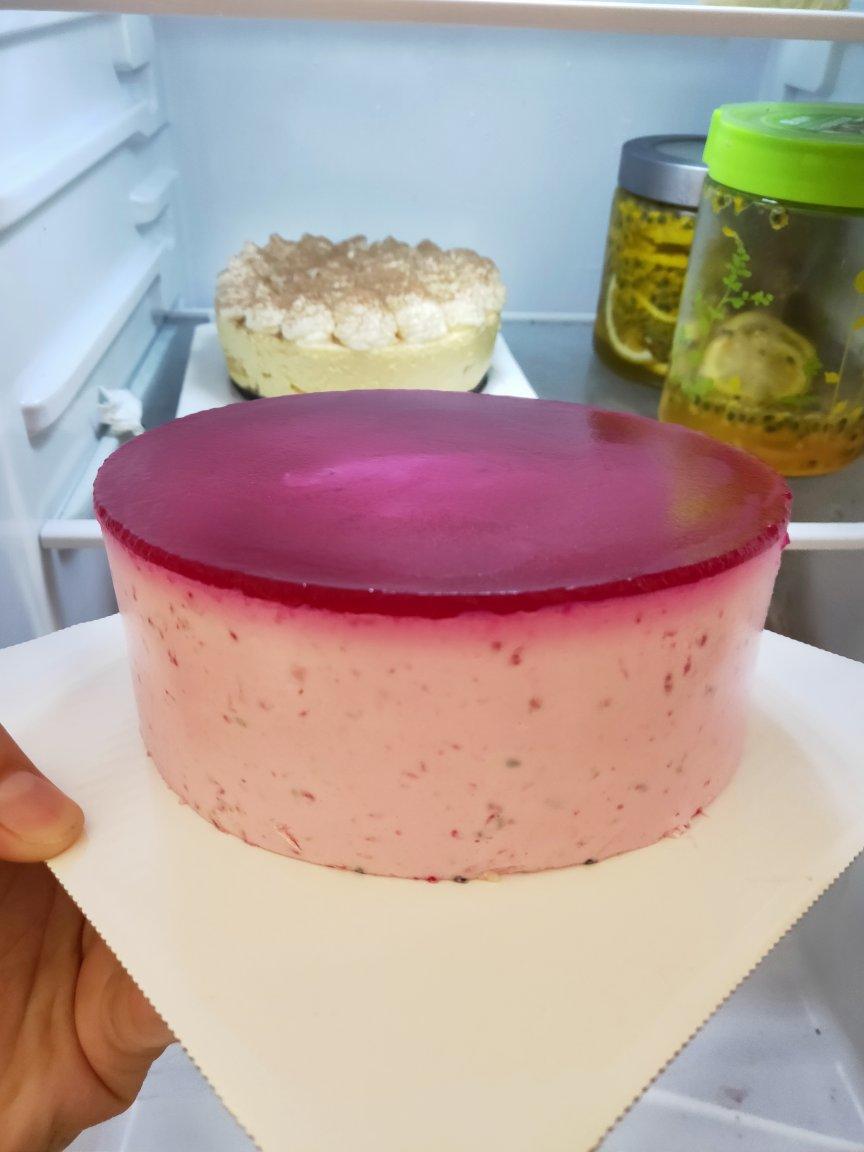 兴晓乐做的火龙果奶酪酸奶慕斯