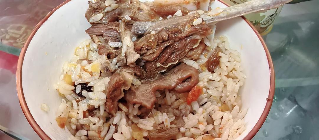 新疆羊排抓饭