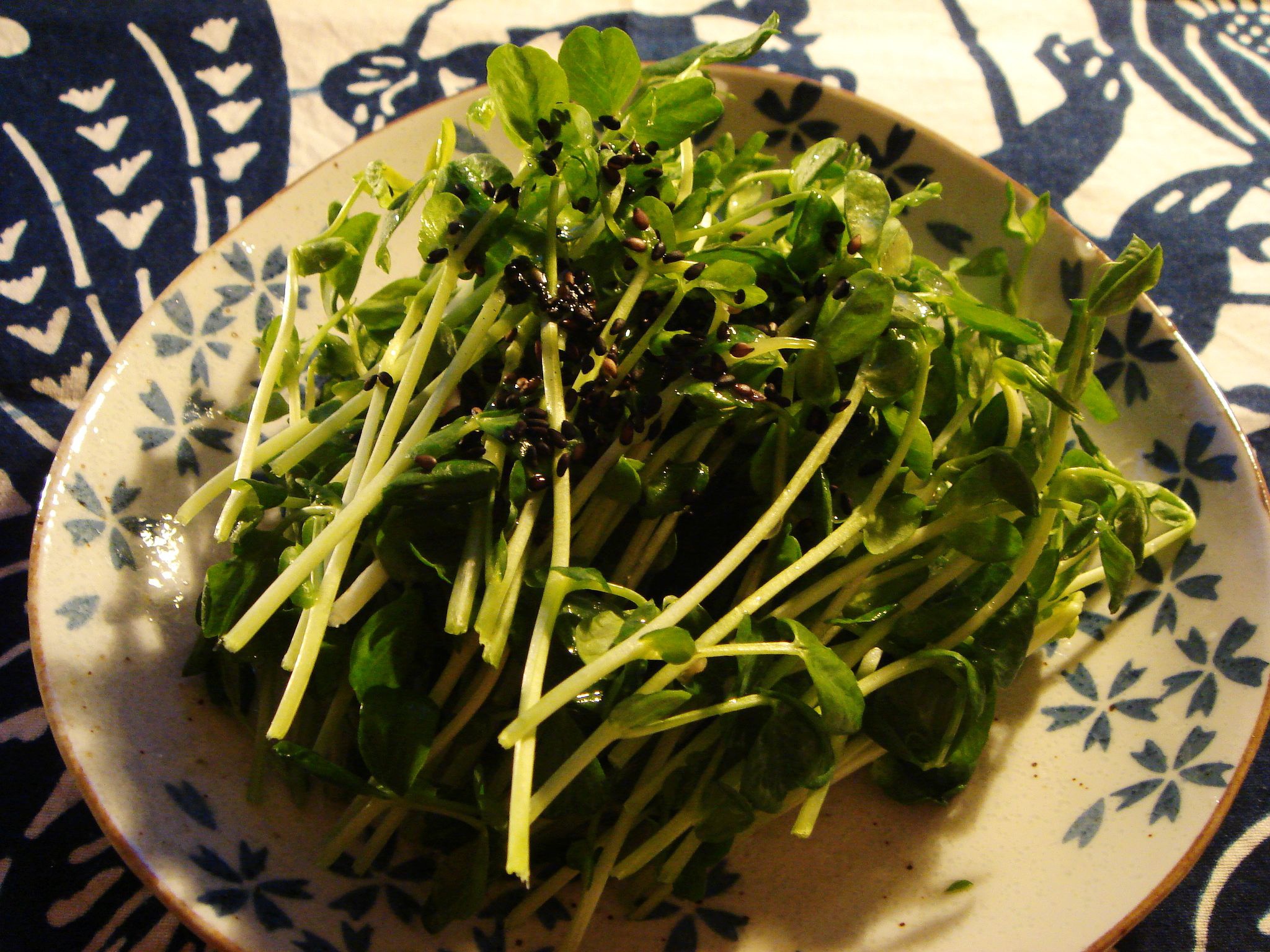 凉拌豌豆苗