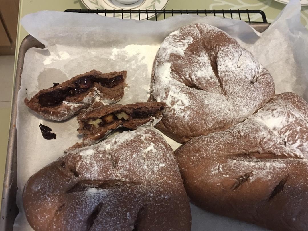 巧克力爆浆软欧包