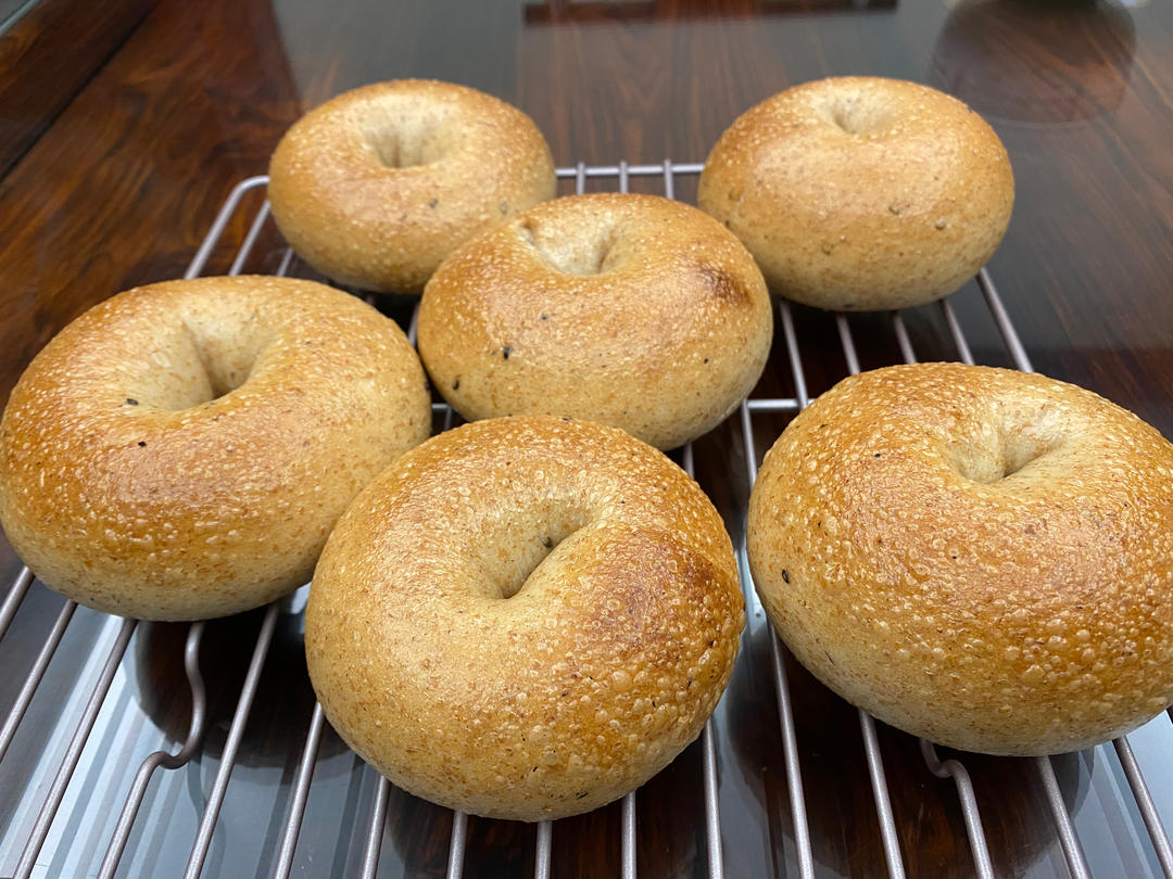 香炸天的洋葱酵液贝果（附视频）