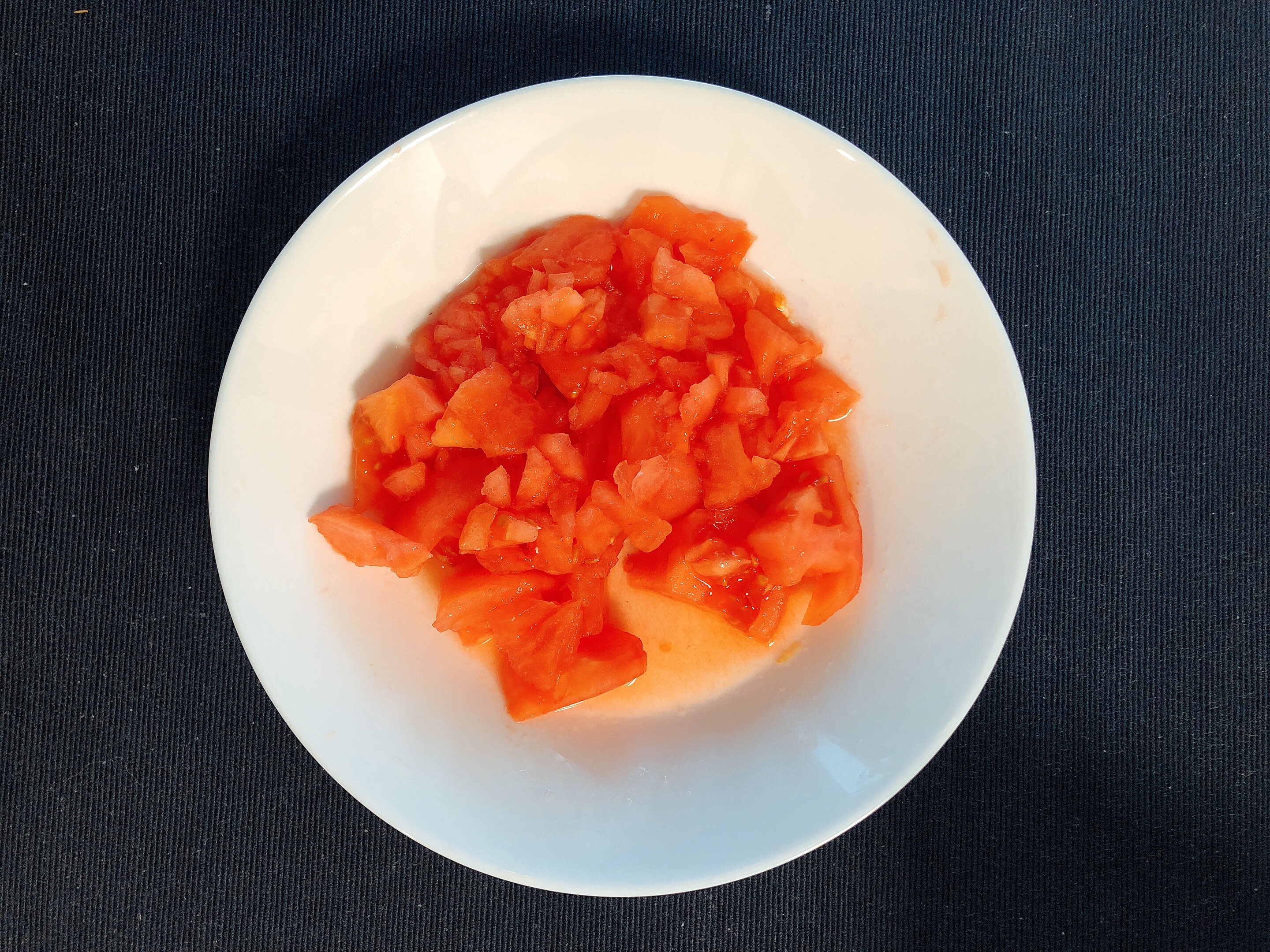 番茄凉拌荷包蛋🍳酸甜的做法 步骤1