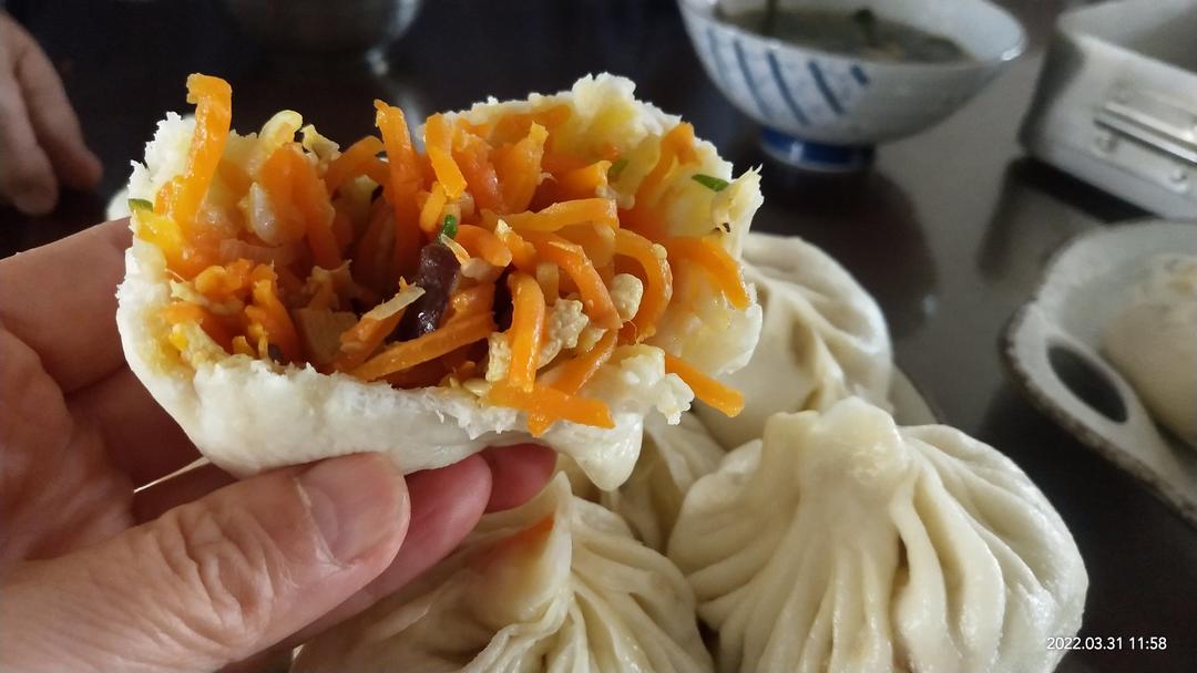 胡萝卜馅儿蒸饺儿