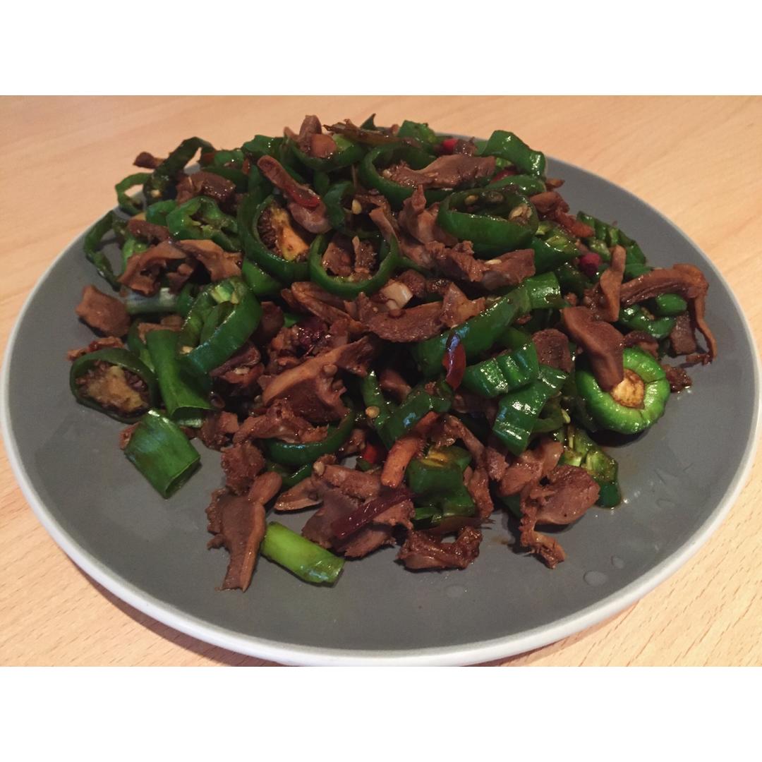 爆炒鸡胗
