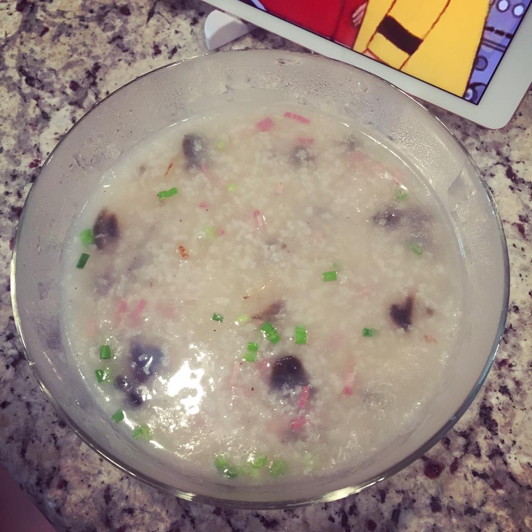 十五分钟快手之香滑皮蛋瘦肉粥(附五分钟电饭煲电压力锅更快捷方法)