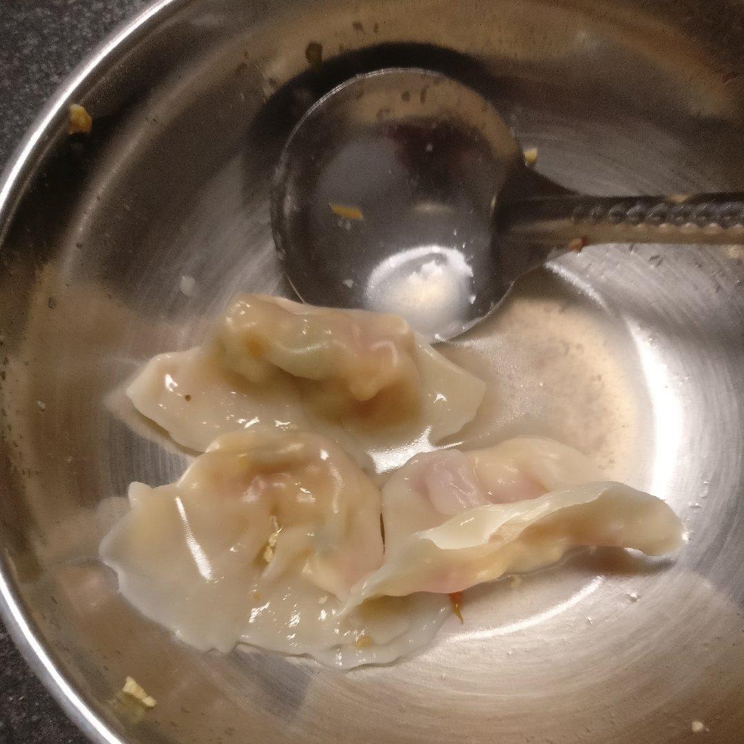 西红柿鸡蛋饺子
