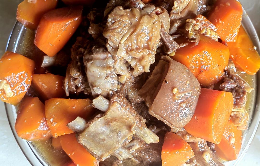 红焖羊排这样做，简单又好吃