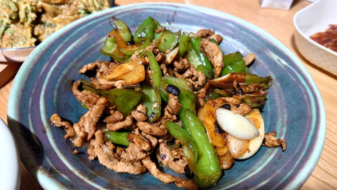 正宗辣椒炒肉