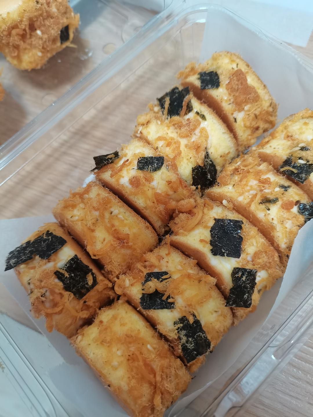 美味海苔肉松小贝
