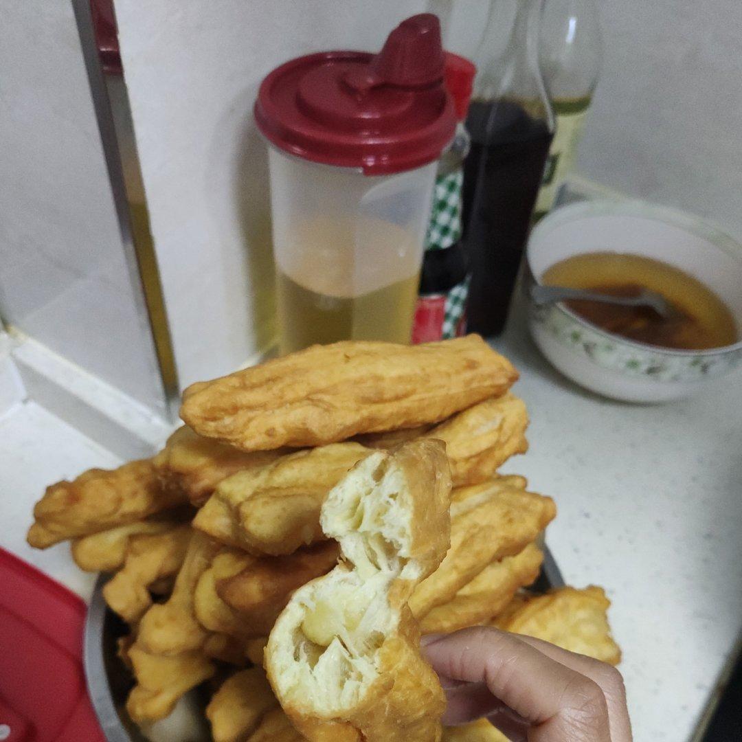 自制蓬松酥脆大油条