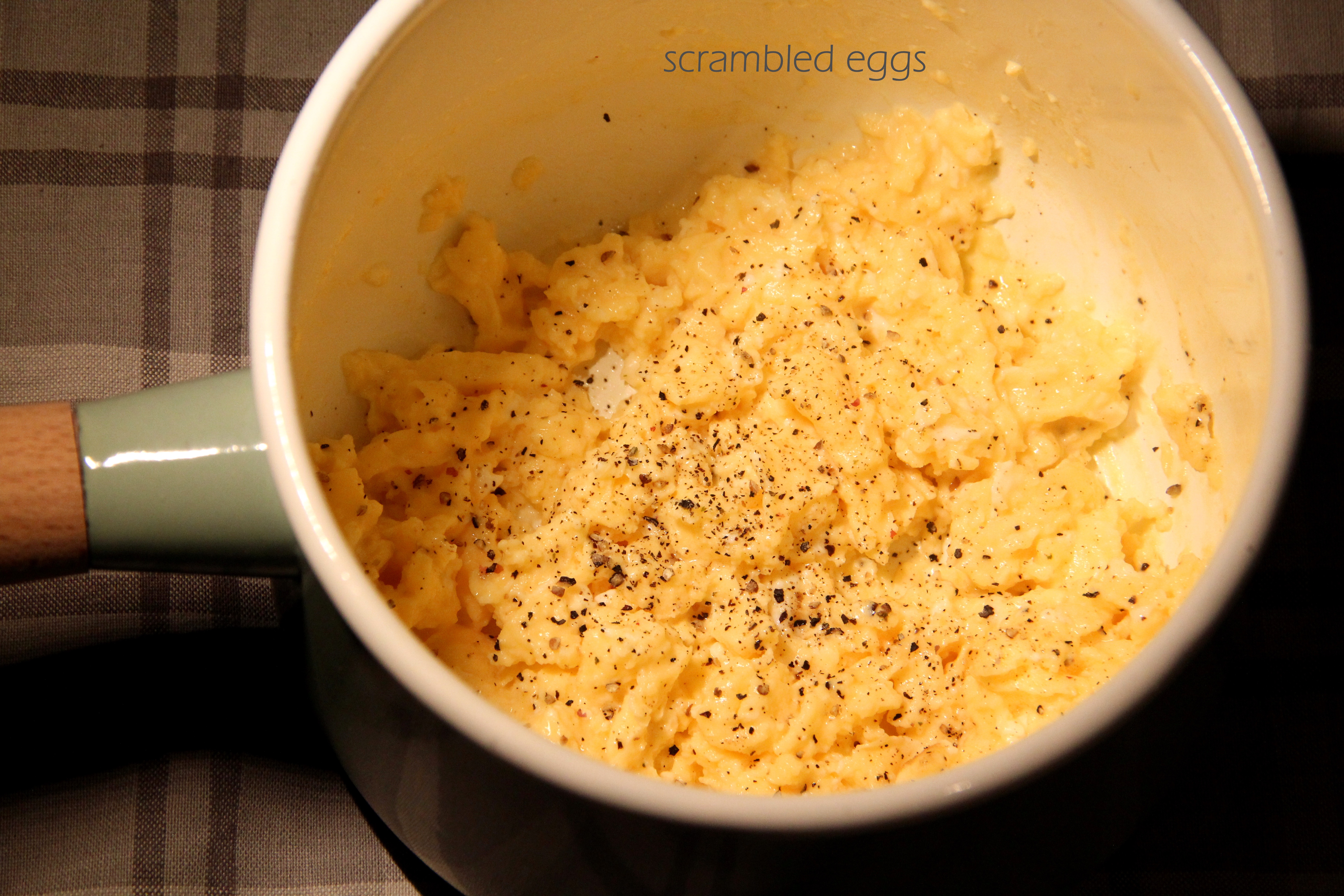 美式炒蛋 scrambled eggs