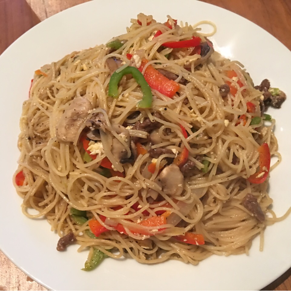 黑椒牛柳炒意面