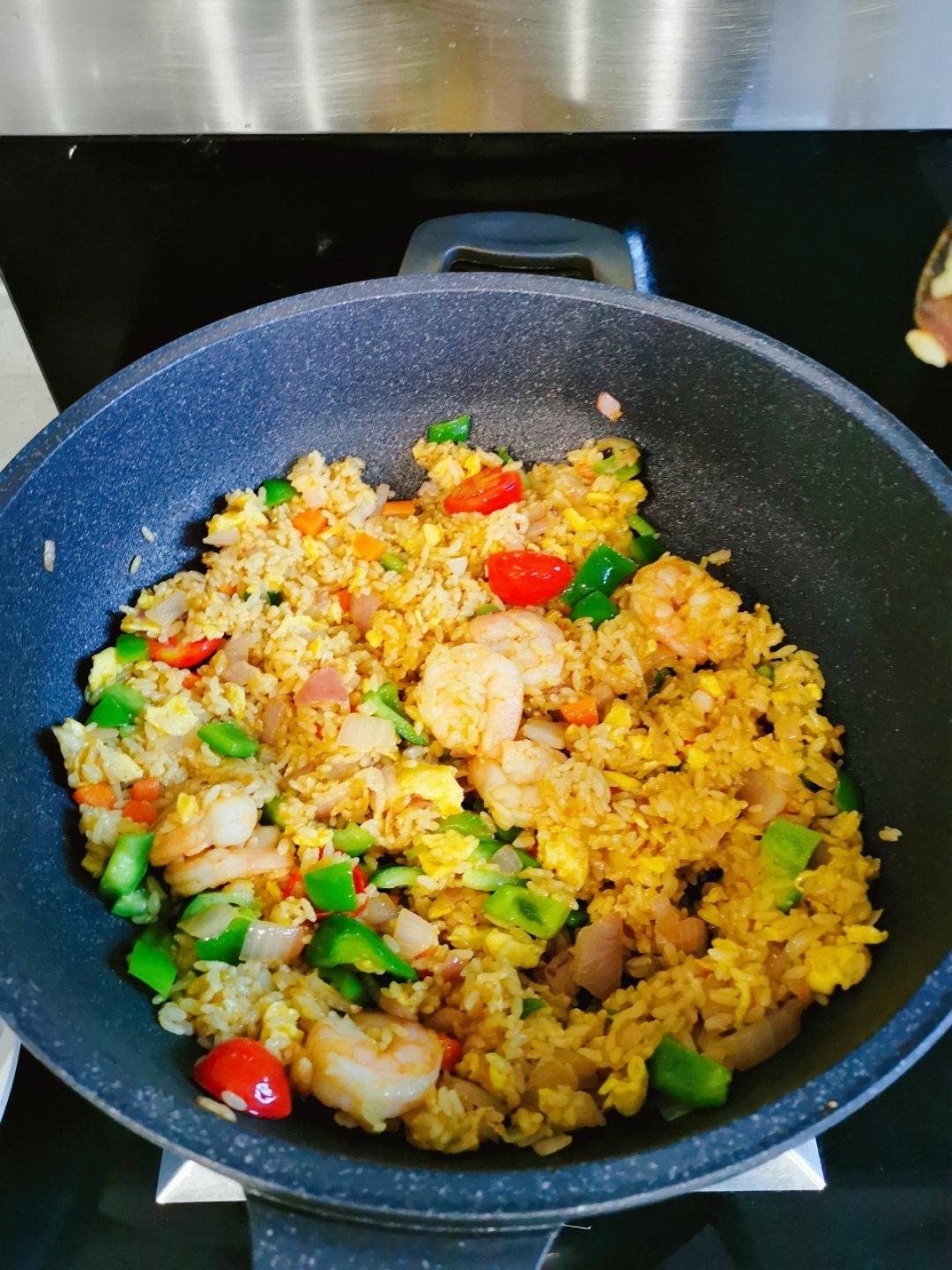 咖喱海鲜炒饭