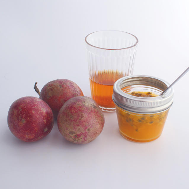 百香果的朴素吃法（百香果汁）