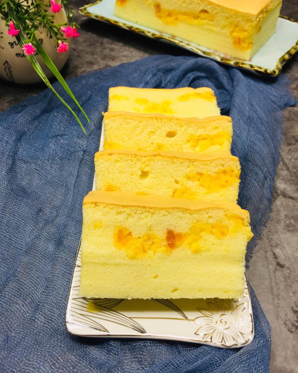 咸蛋黄芝士酱古早蛋糕