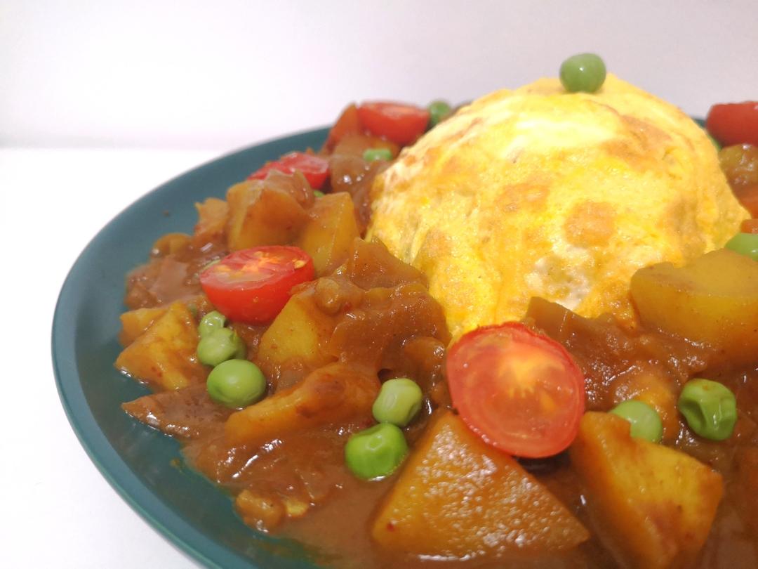 圣诞火山熔岩咖喱蛋包饭