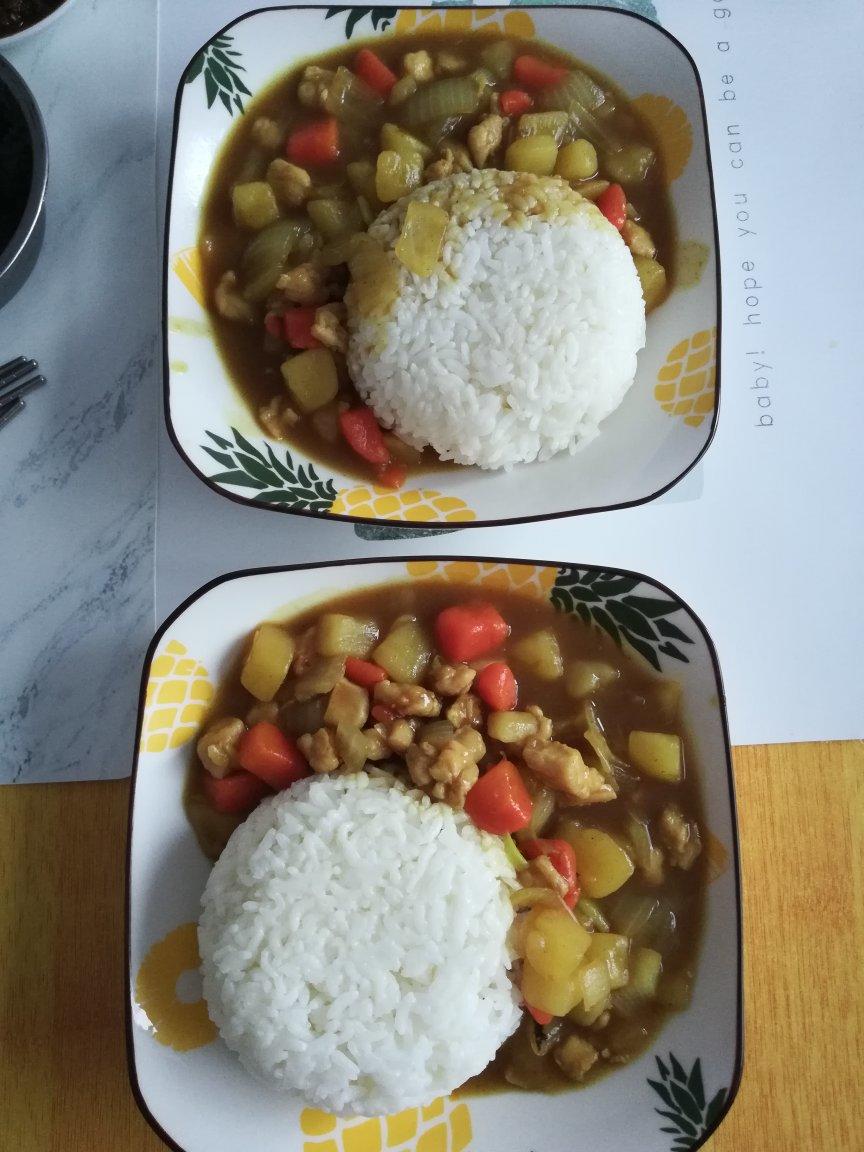 咖喱鸡肉饭