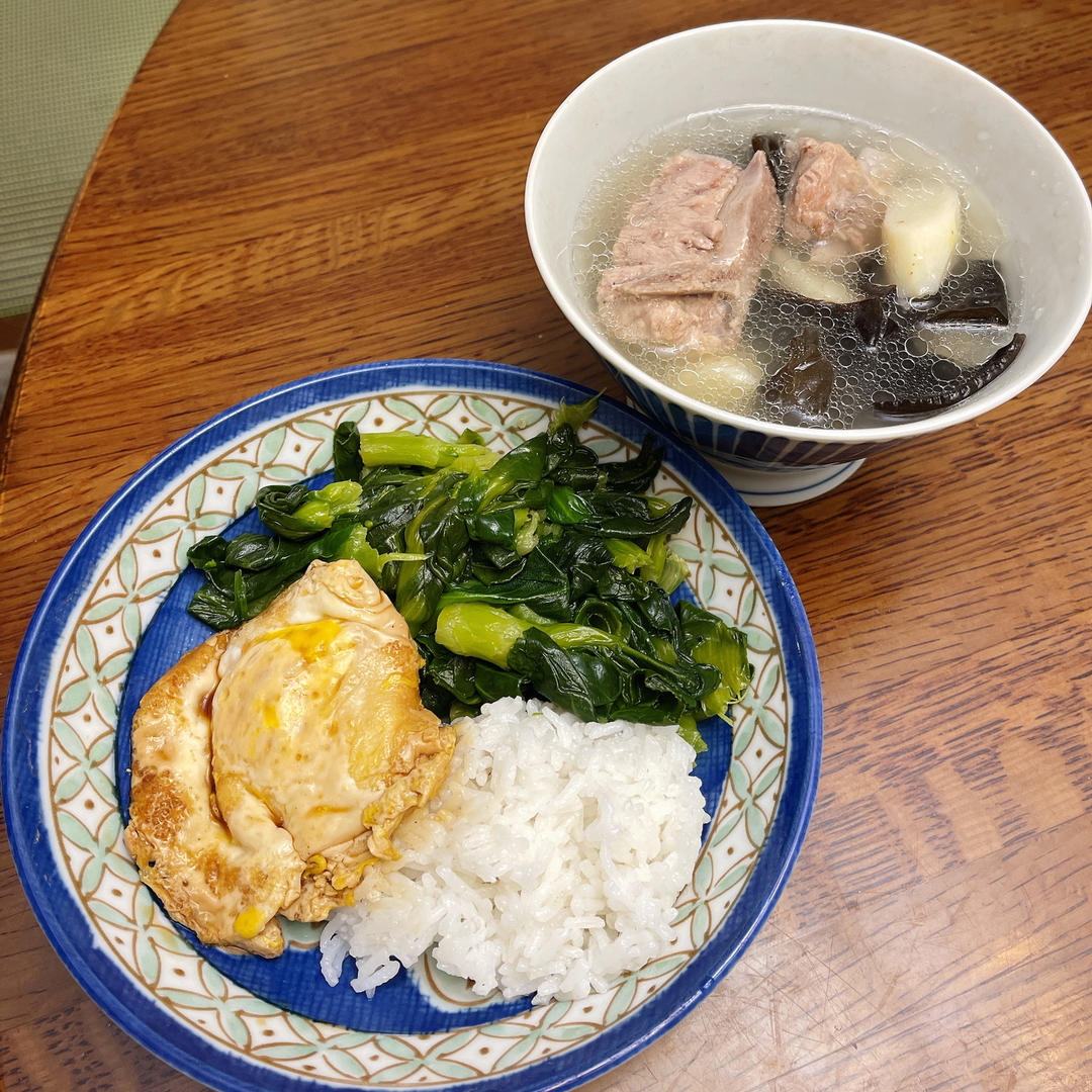清新山药小排汤