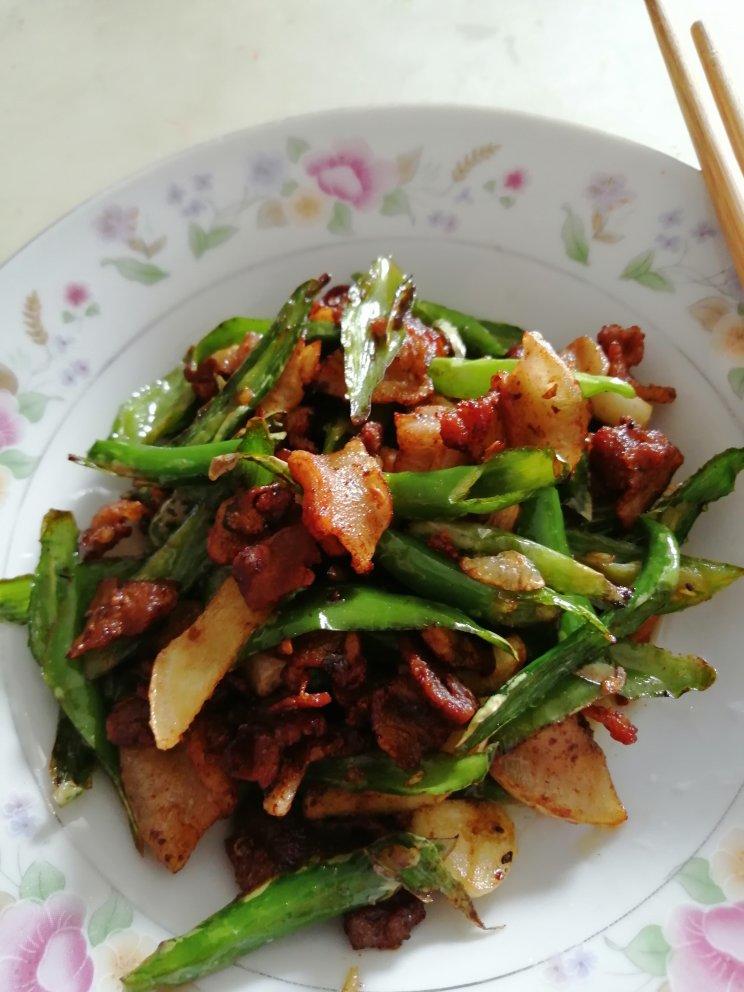 超级下饭菜青椒炒肉