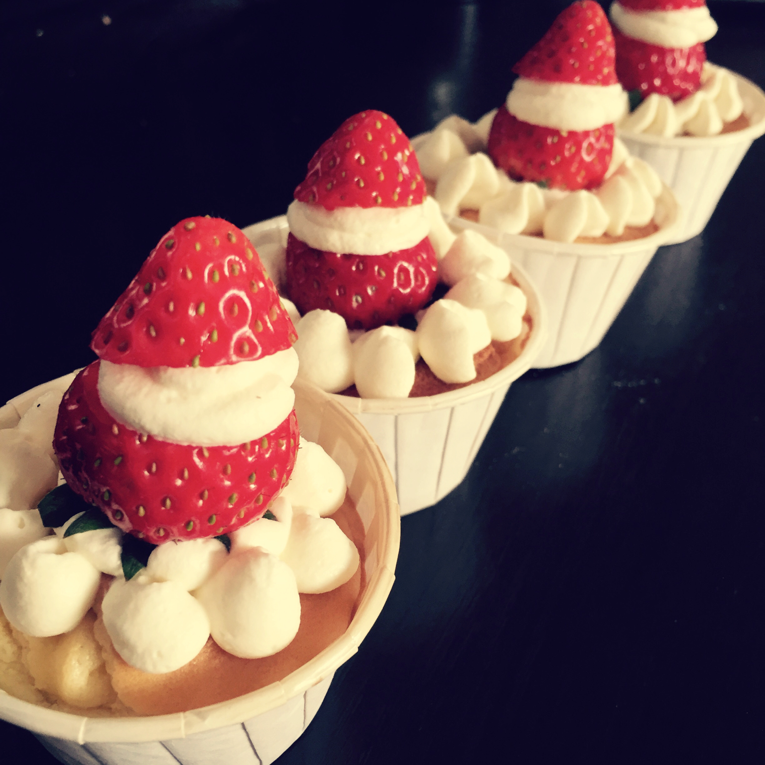 软绵绵戚风纸杯蛋糕