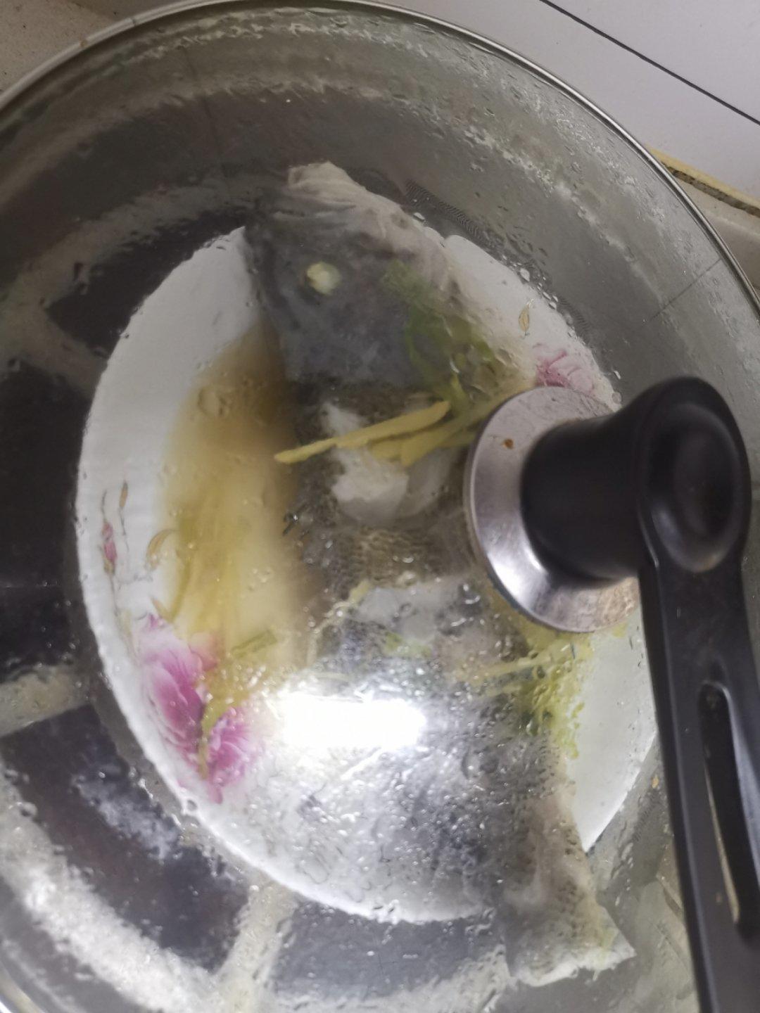 清蒸鲈鱼