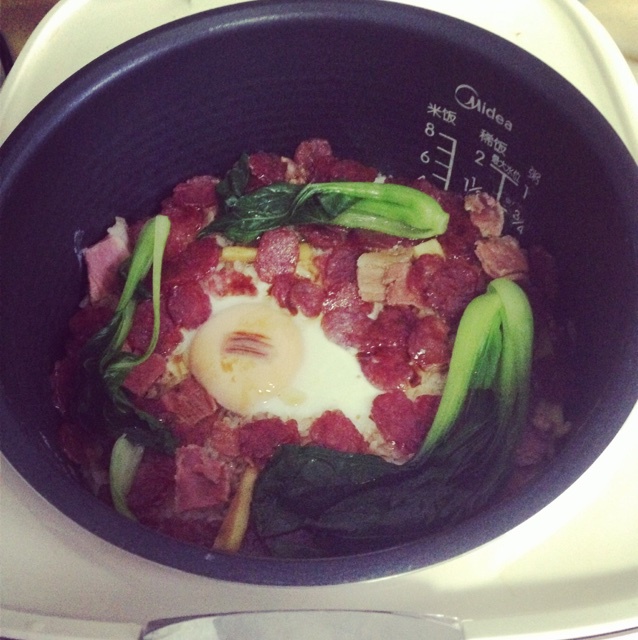 腊味煲仔饭