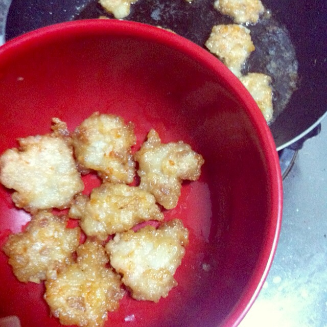 鲜虾肉饼