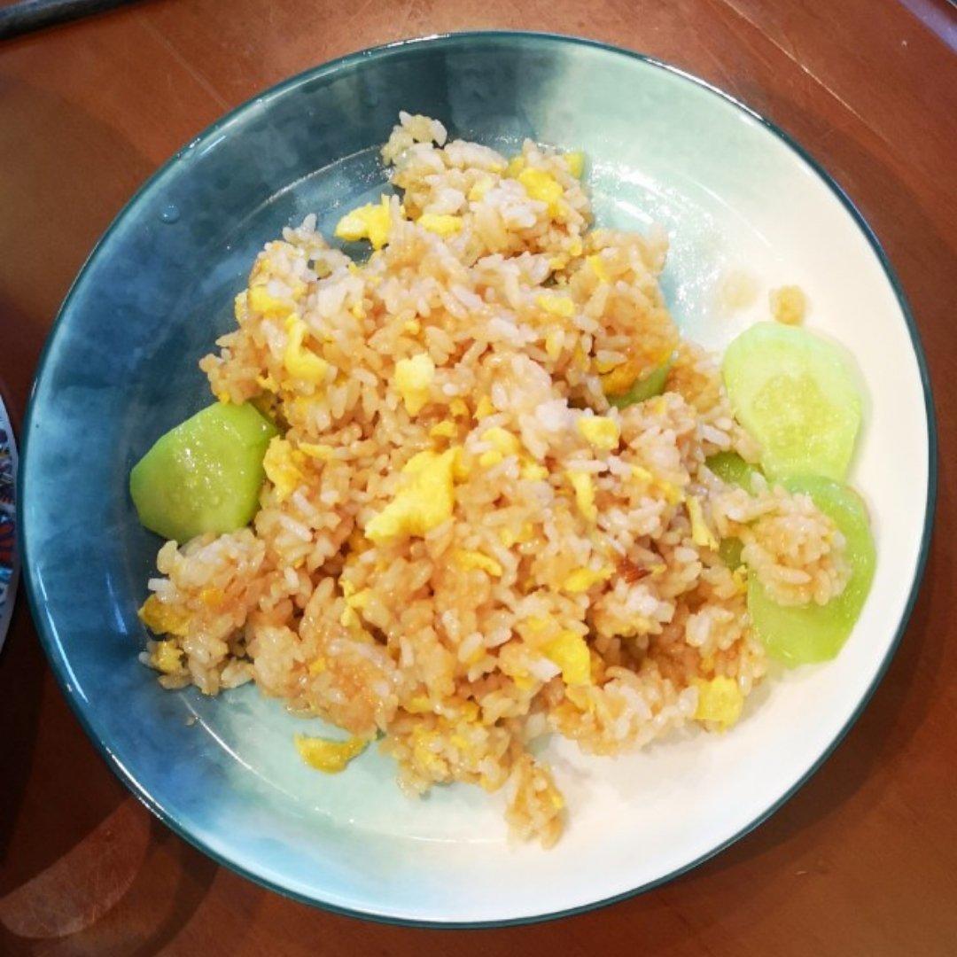 酱油炒饭(超级简单)