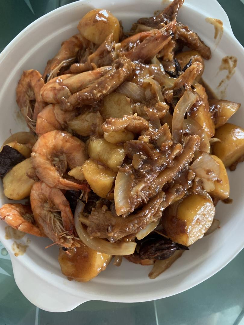 比胖哥俩更好吃的鸡爪煲