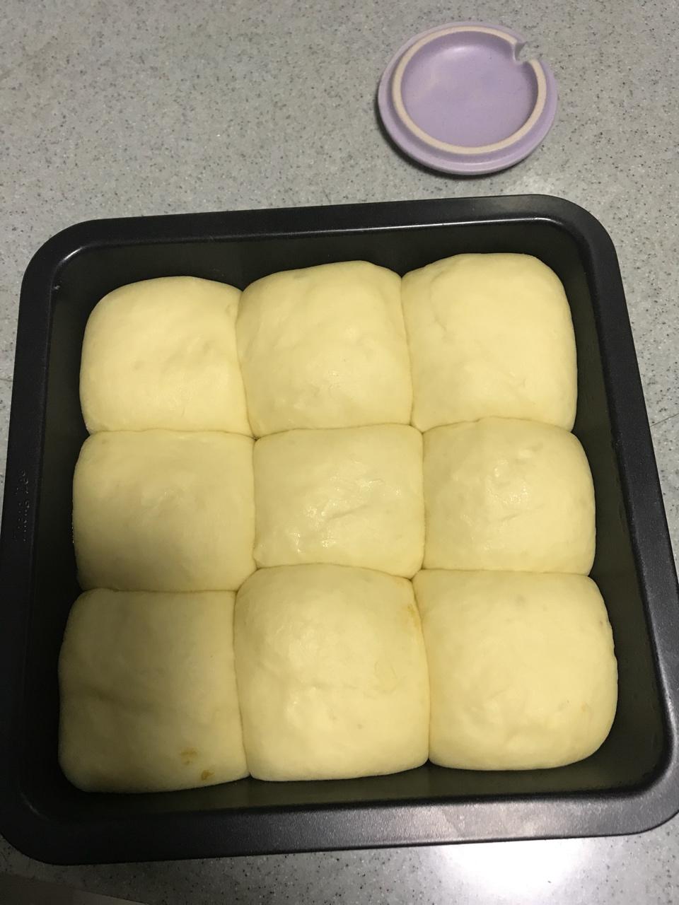 超软牛奶小餐包