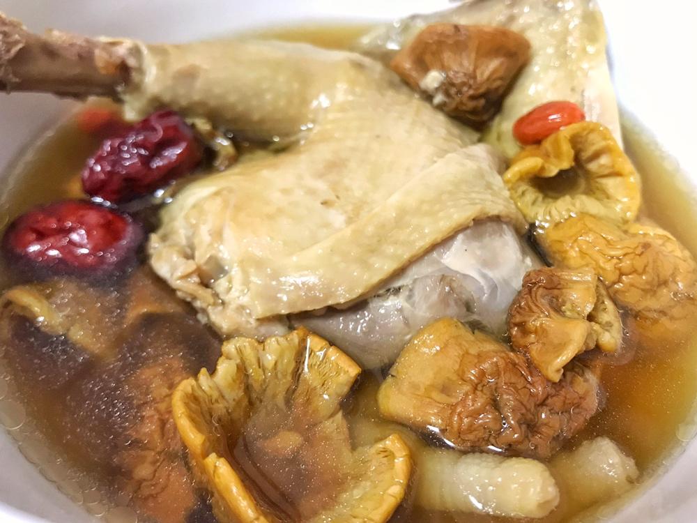 松茸仔鸡汤【食材包操作说明】