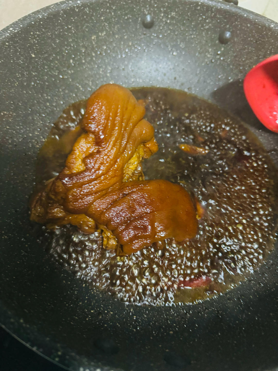 红烧猪蹄膀高压锅做法