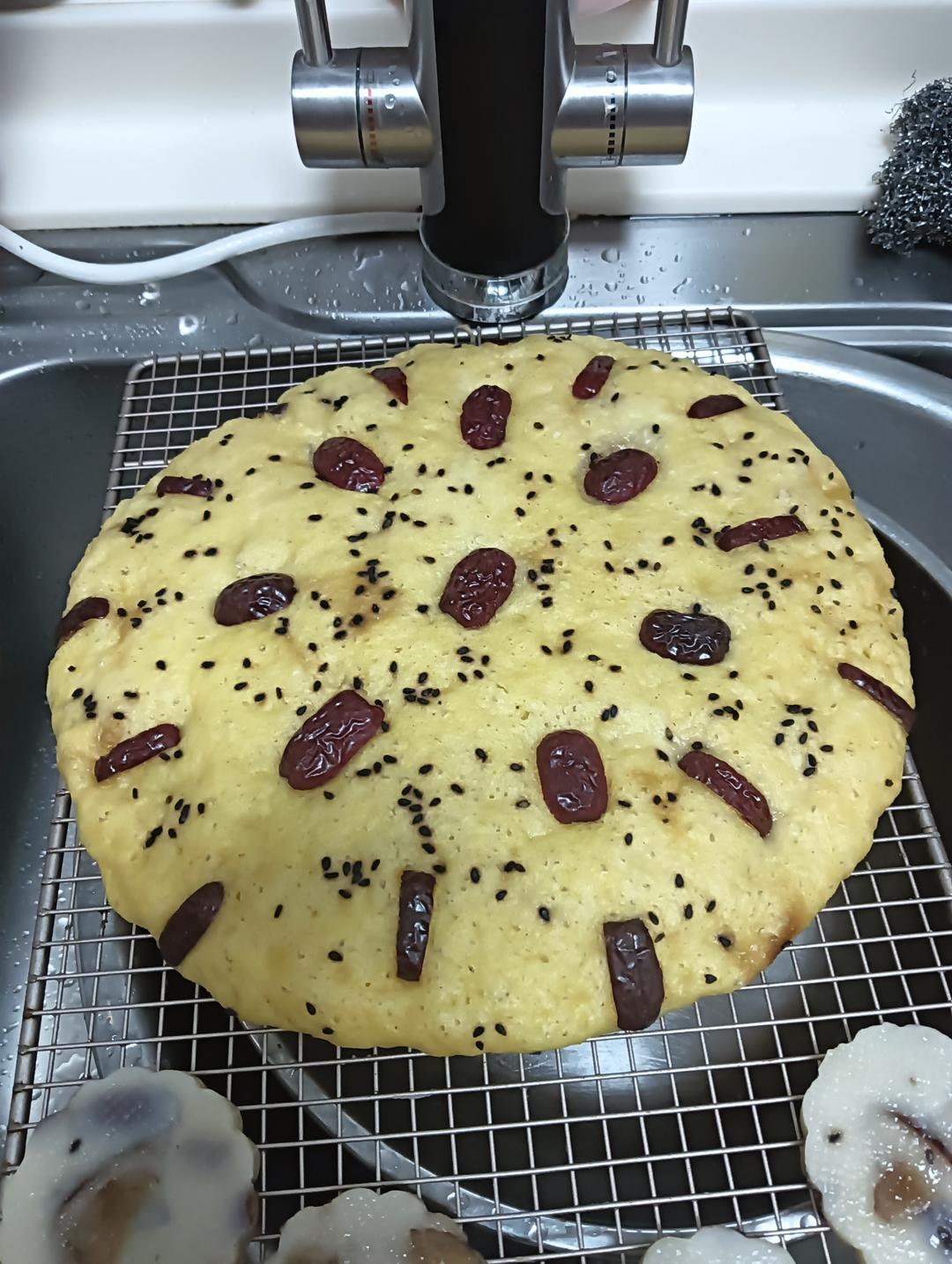 暄软好吃的大发糕