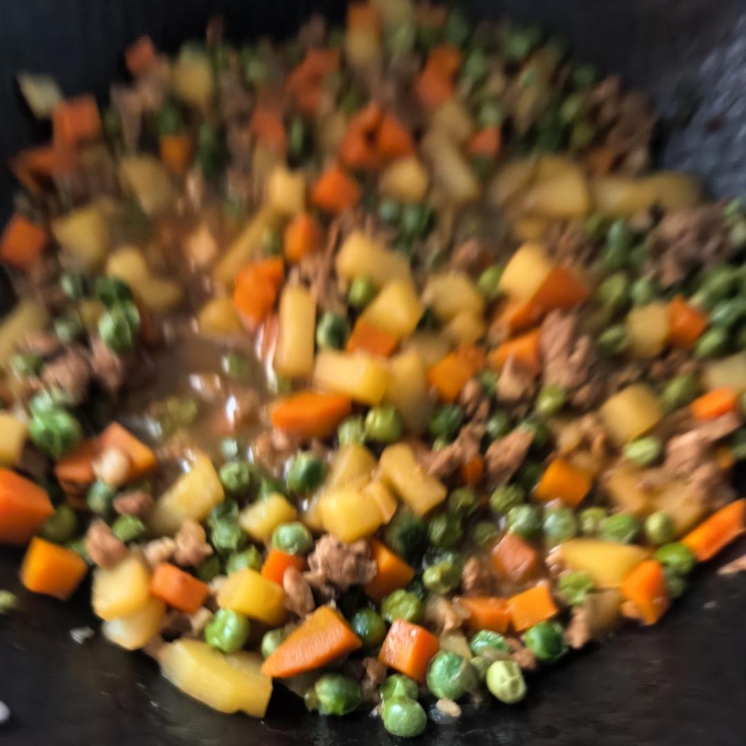 肉末土豆胡萝卜丁