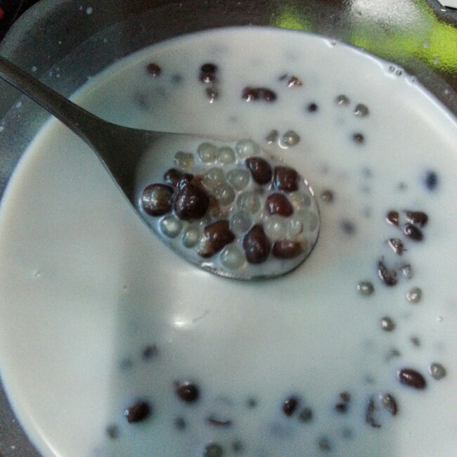红豆西米露
