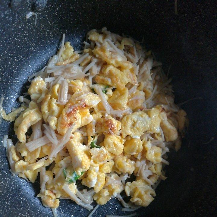 金针菇炒鸡蛋