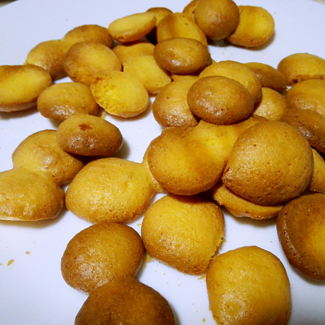 蛋黄小西饼（烤箱做饼干，简单又好吃）