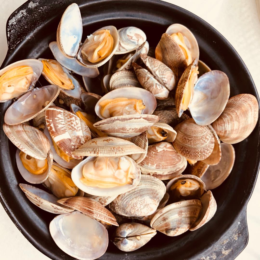 猫猫和鱼鱼的幸福生活做的蒜蓉粉丝蒸贵妃螺～海鲜类食谱