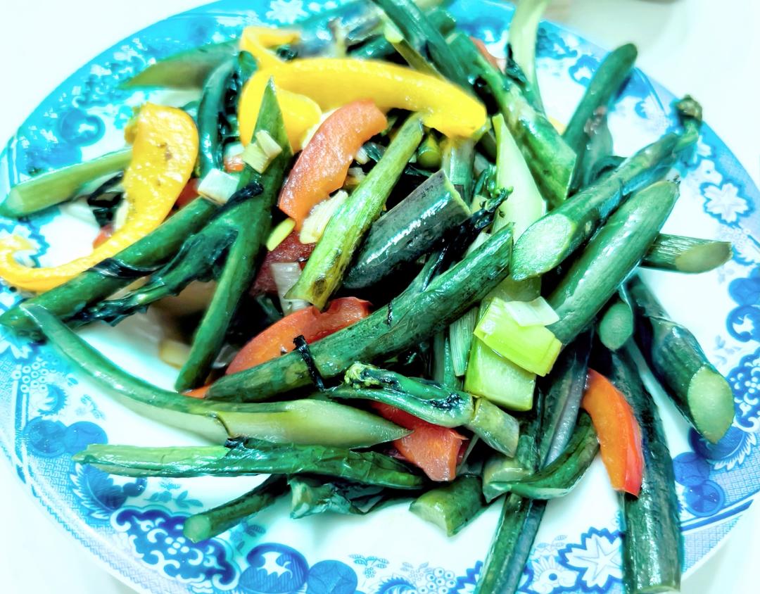 炝炒红菜苔7步做法