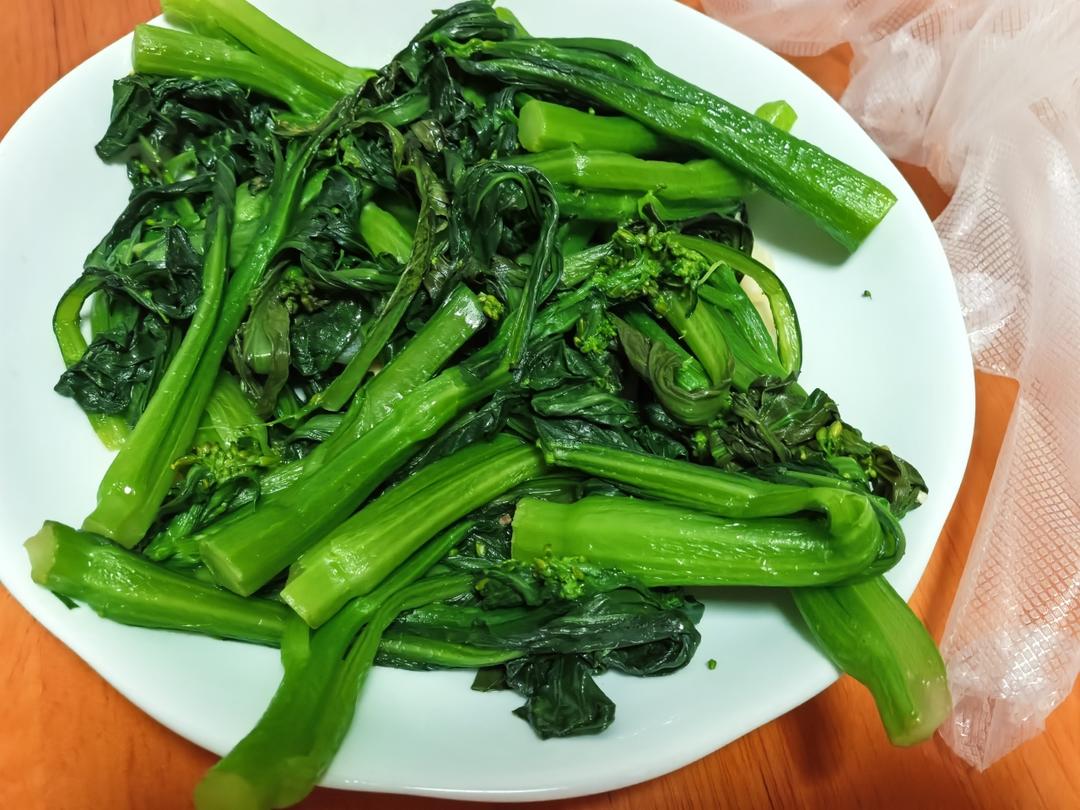 白灼菜心