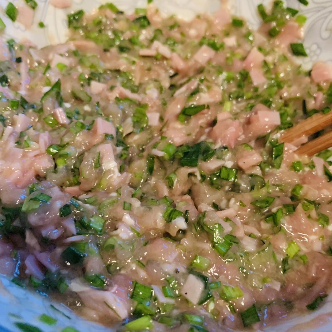 韭菜鸡肉煎饺
